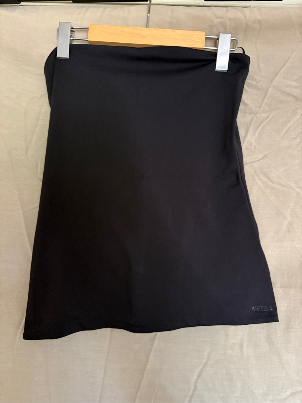 Aritzia Contour Tube Top